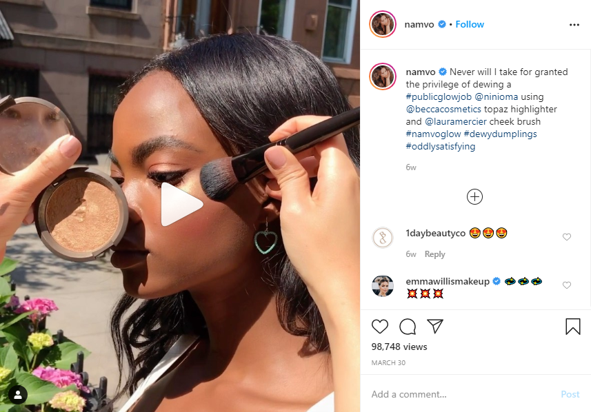 How to sell digital products as a makeup artist in 7 steps