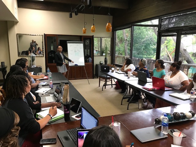 How Tiffany Williams used Podia to scale her online business