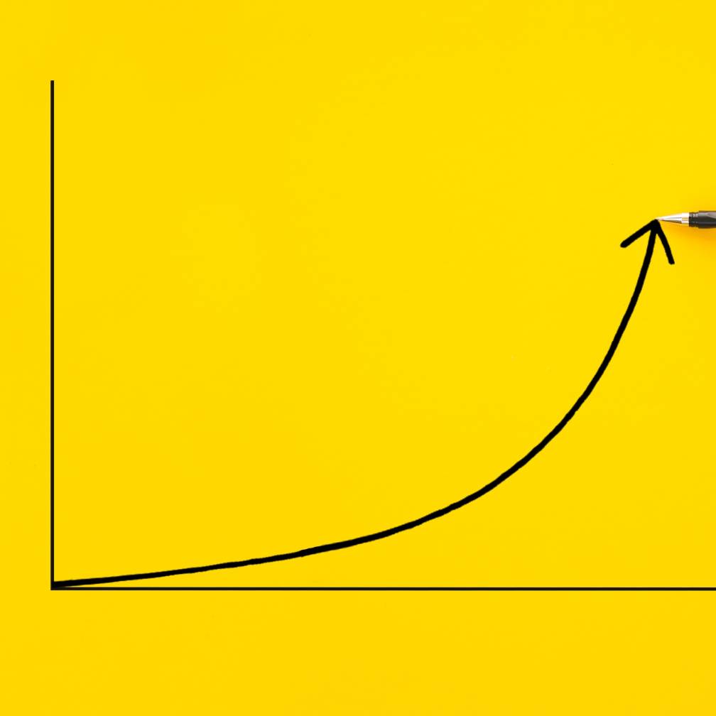 The advantages and disadvantages of retained profit