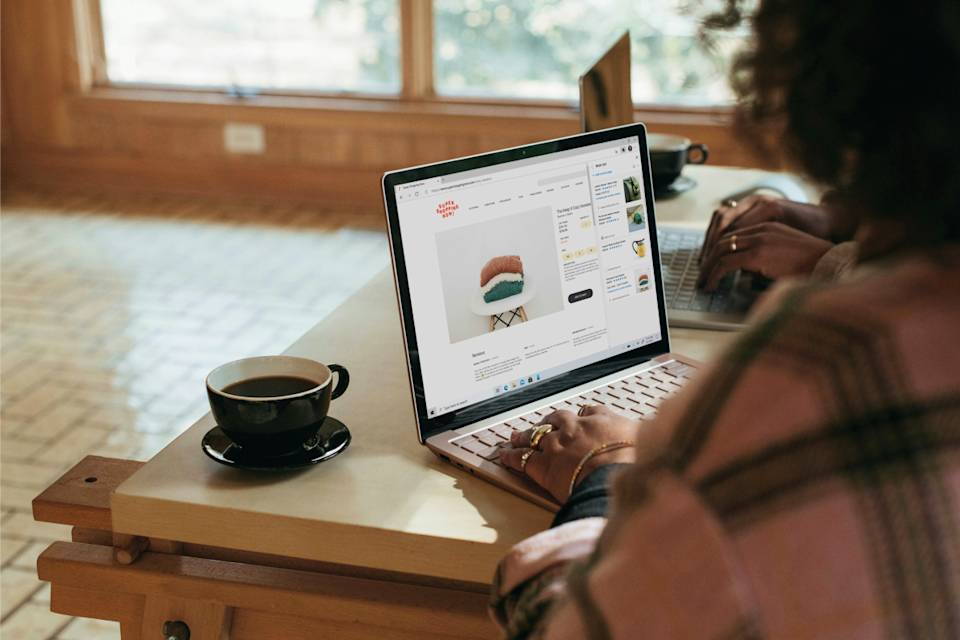 Payment gateway integration in Hong Kong: Hosted checkout, plugin, API, or payment link