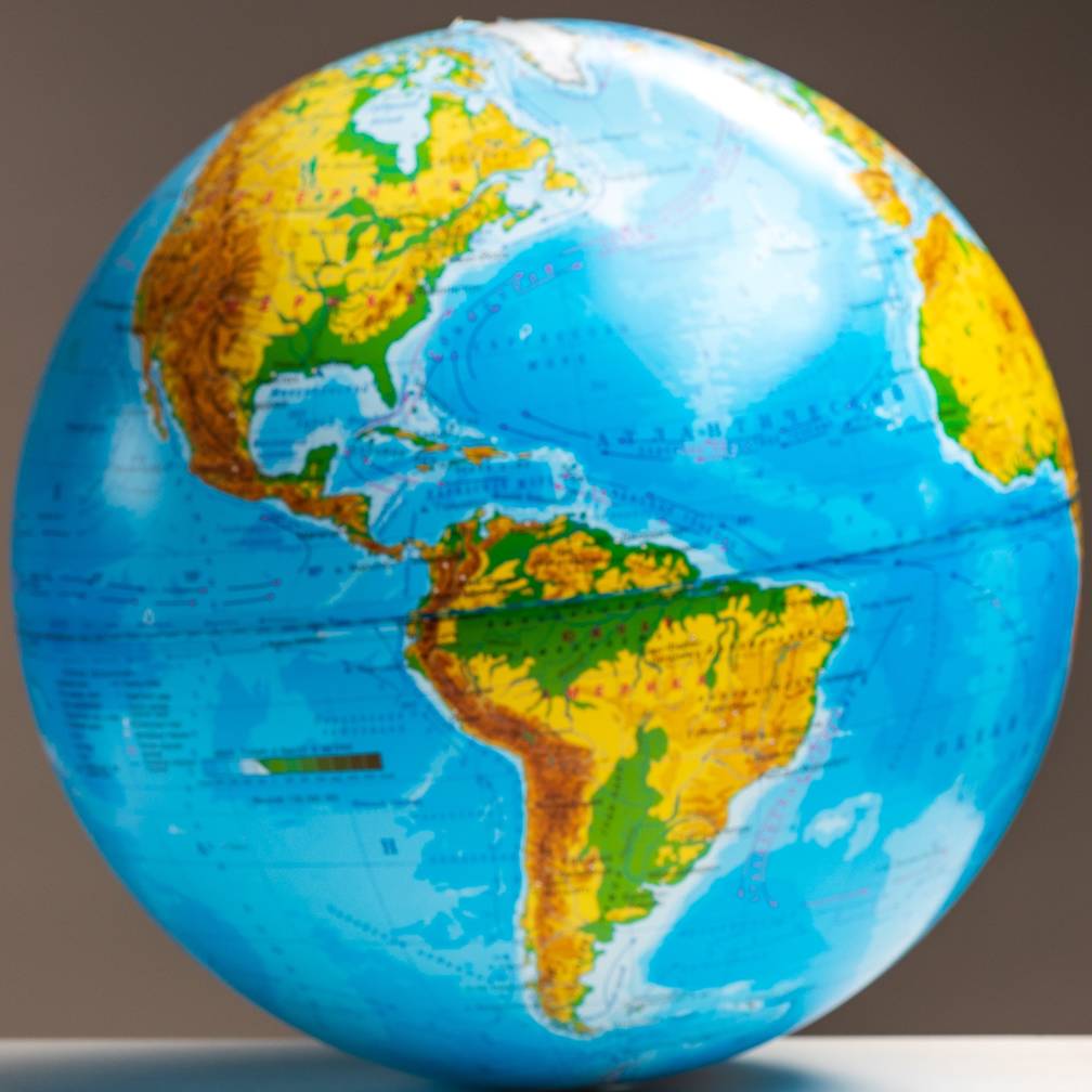 Infographic: 77% of UK businesses plan to expand their international presence in 2022, according to poll