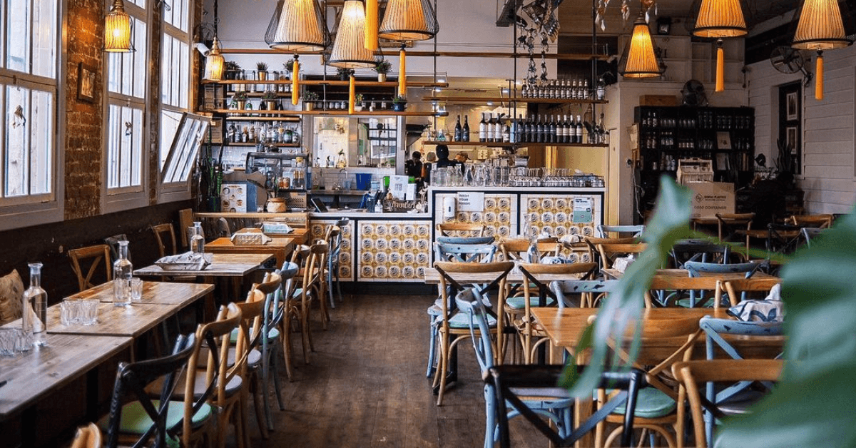 Jinda Thai interior