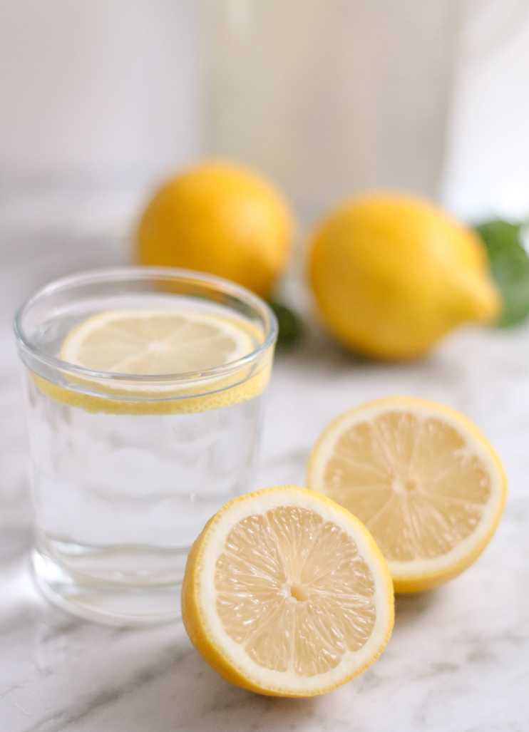 lemon water with apple cider vinegar