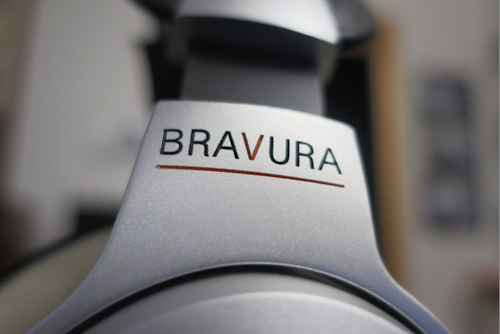 Article image: Hi-Fi Voice Magazin - BRAVURA Headphone System