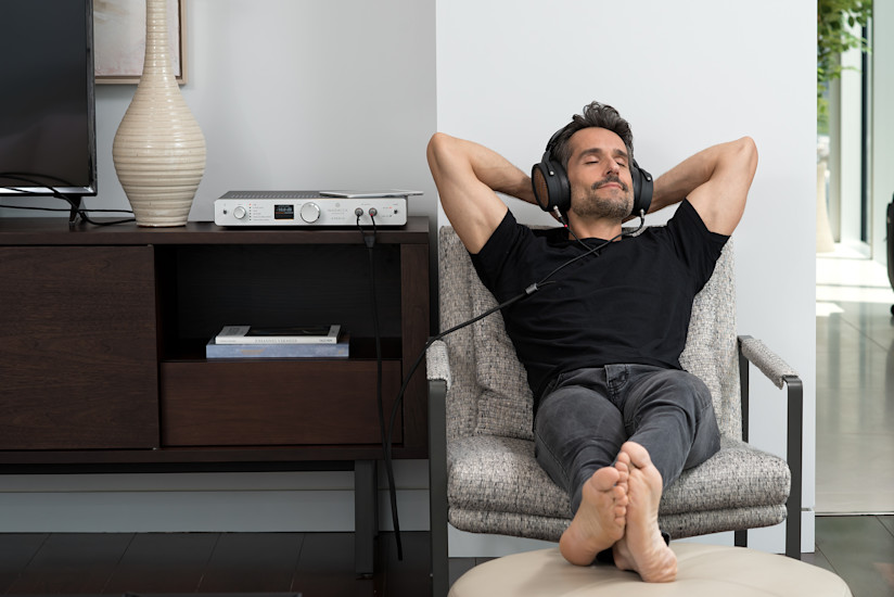 APERIO Headphone Experience London Penthouse Image