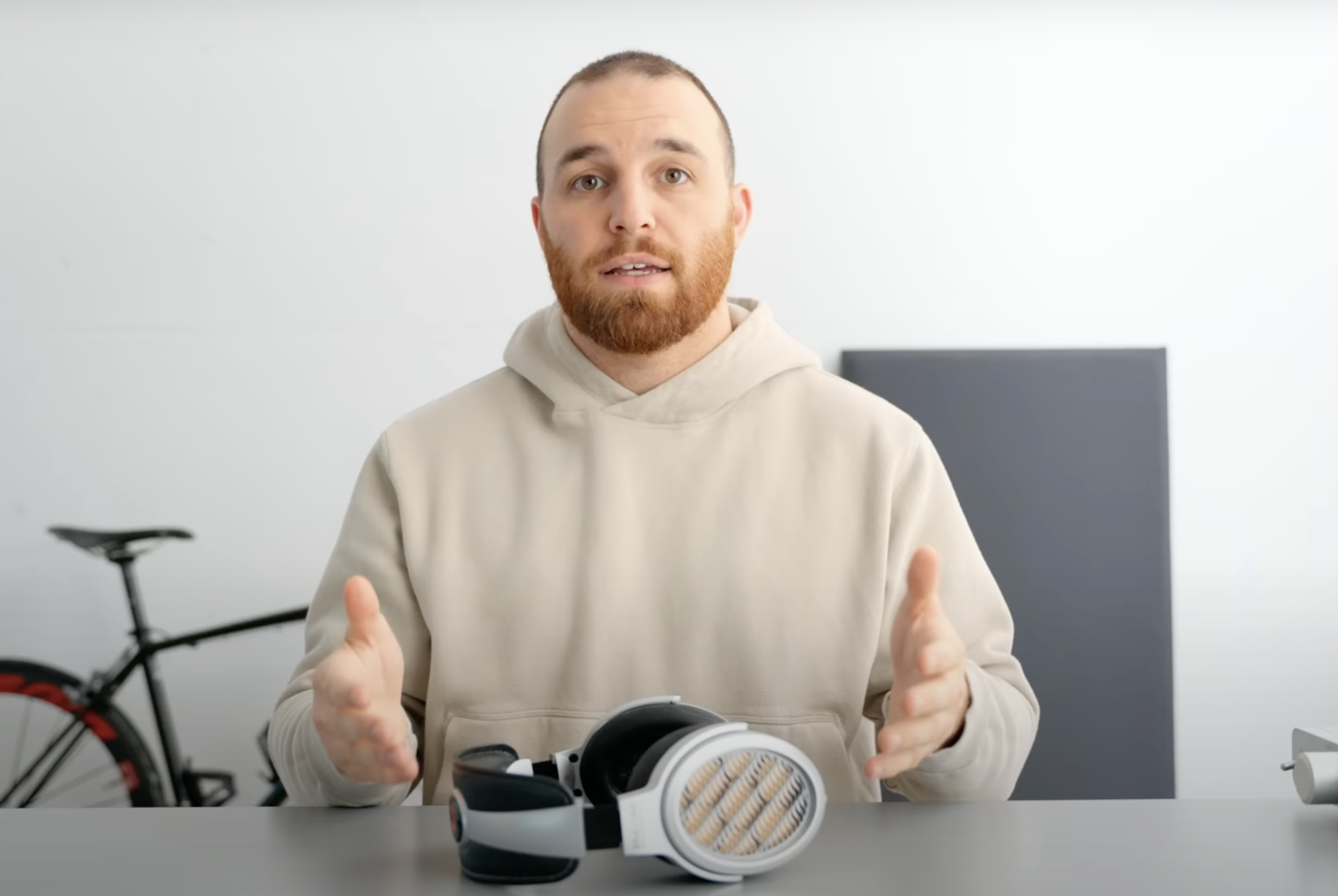 Article image: The "Baby HE-1" - BRAVURA Review from Joshua Valour