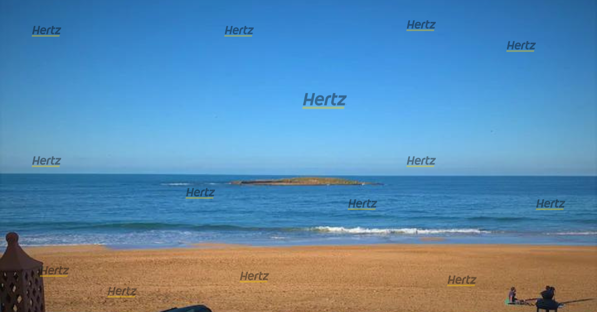 La plage de Skhirat près de Rabat photo