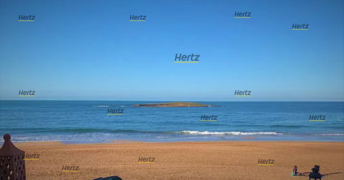 La plage de Skhirat près de Rabat photo