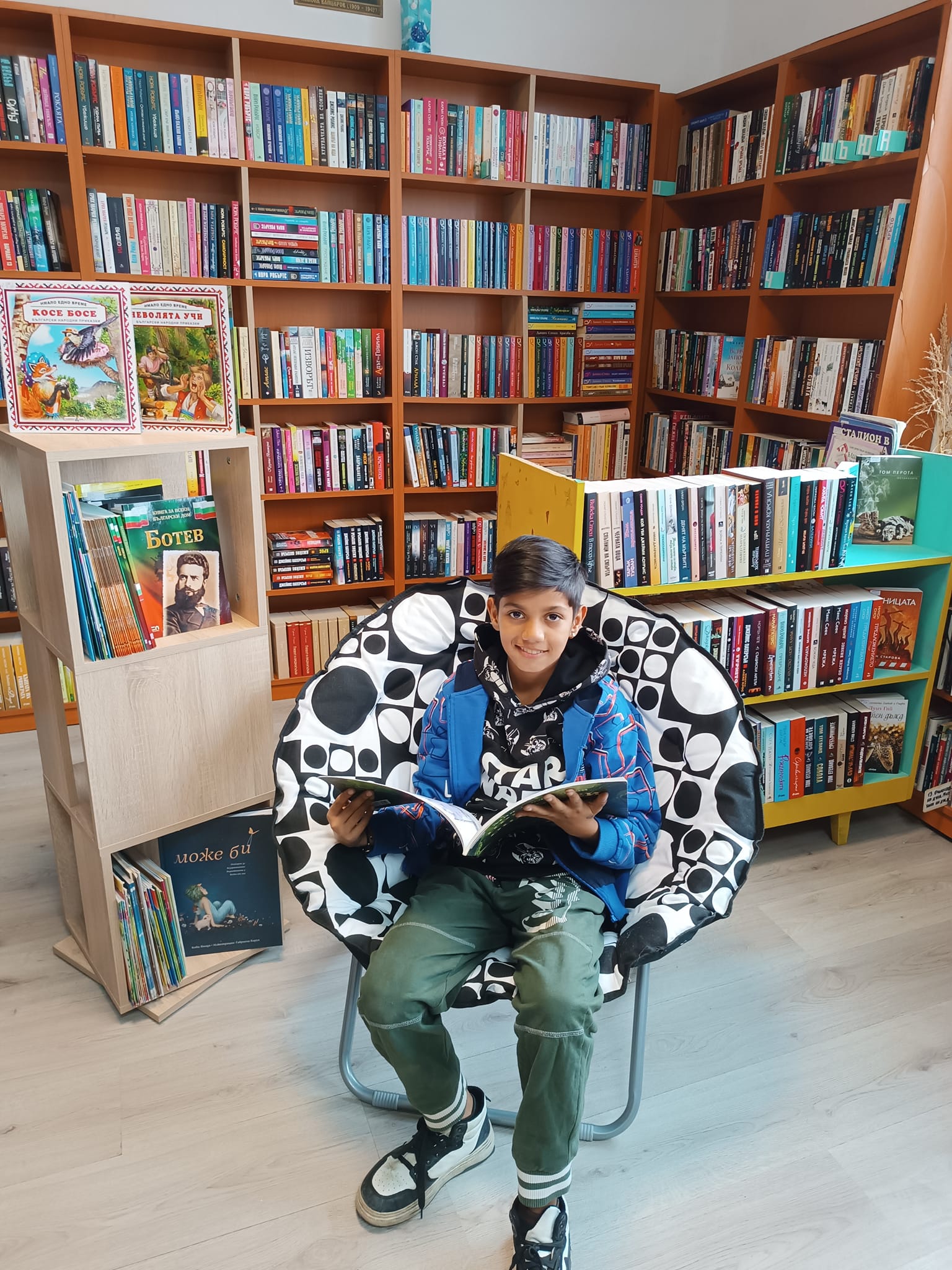 Пешо Маринов,12 г, ЛФ "Фантазия", гр. Бургас