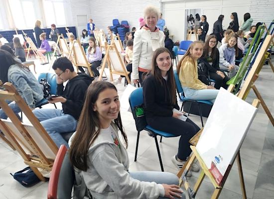 Искра Хаджииванова