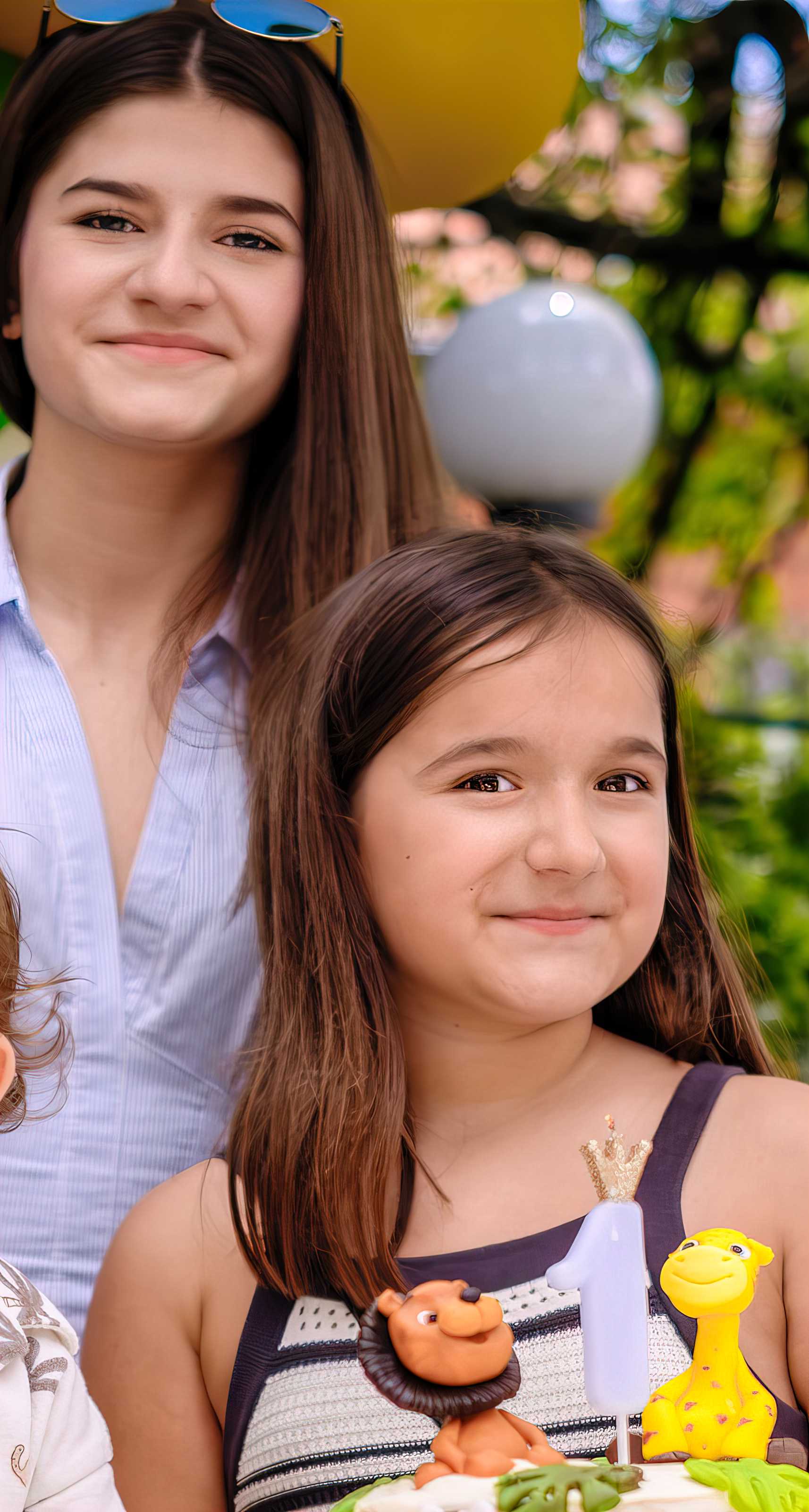 Леа и Ема Павлови