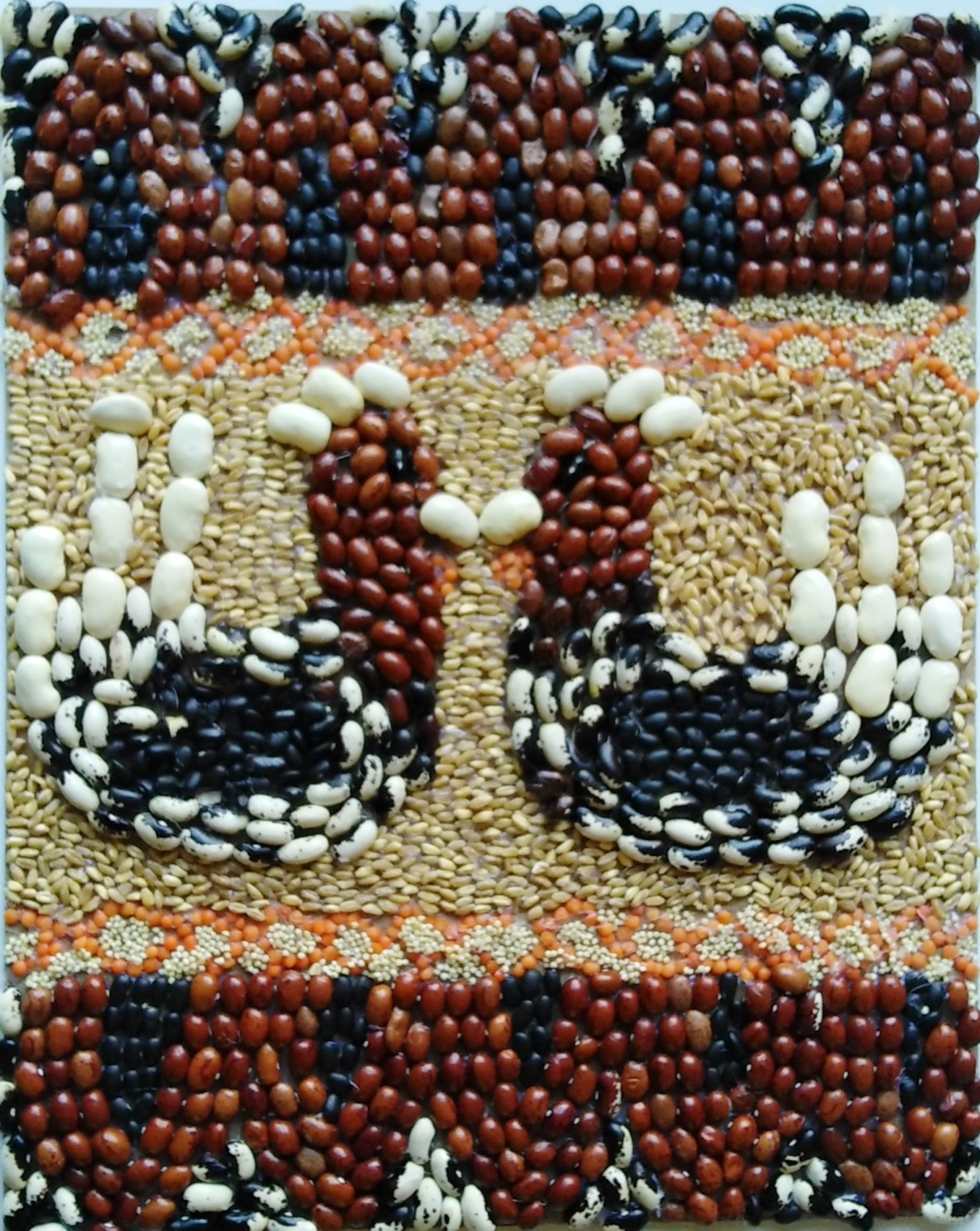 Влюбени птици I-място в 18-я конкурс Най-оригинално пано от смилянски боб 2022 г.