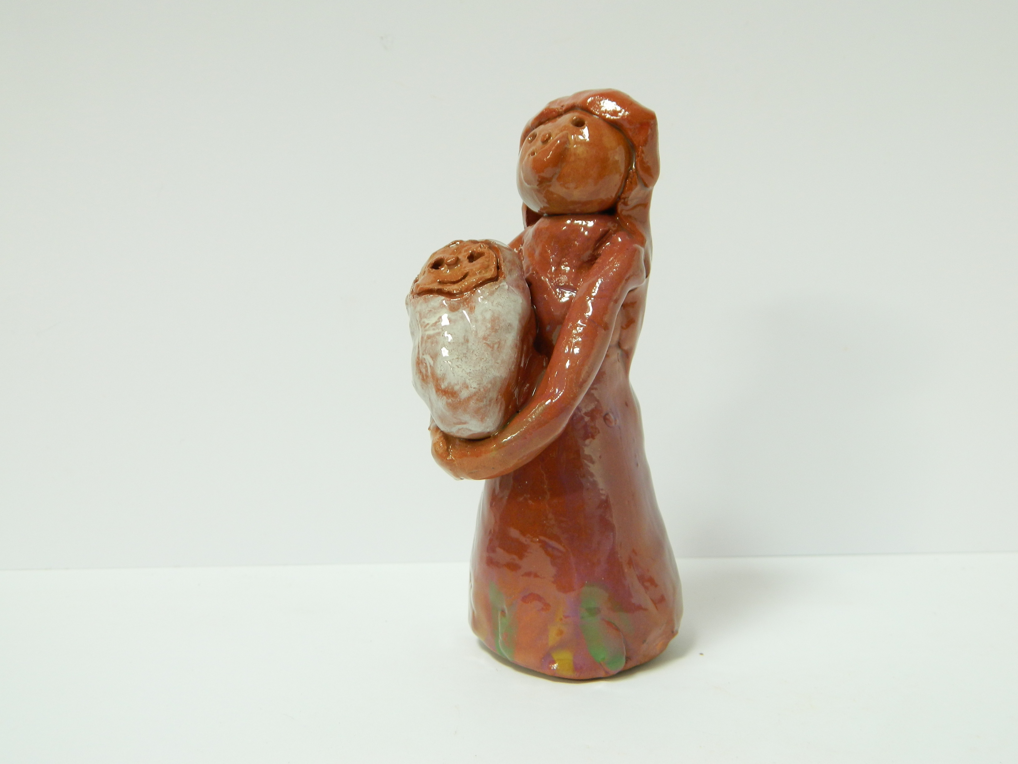 Мария с новородения Божи син