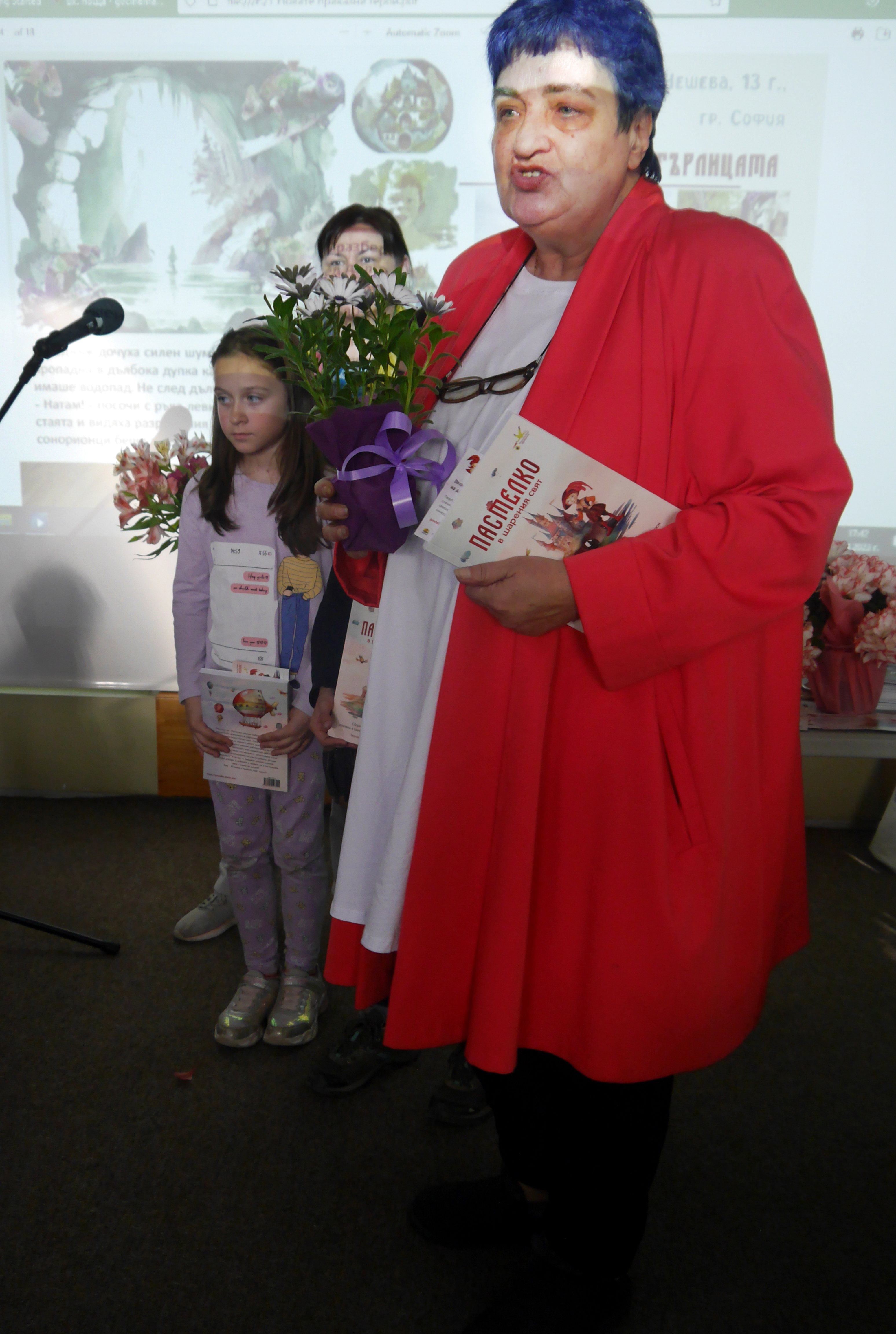 г-жа Елеонора Асенова, р-л на Ателие "Приложен фолклор"