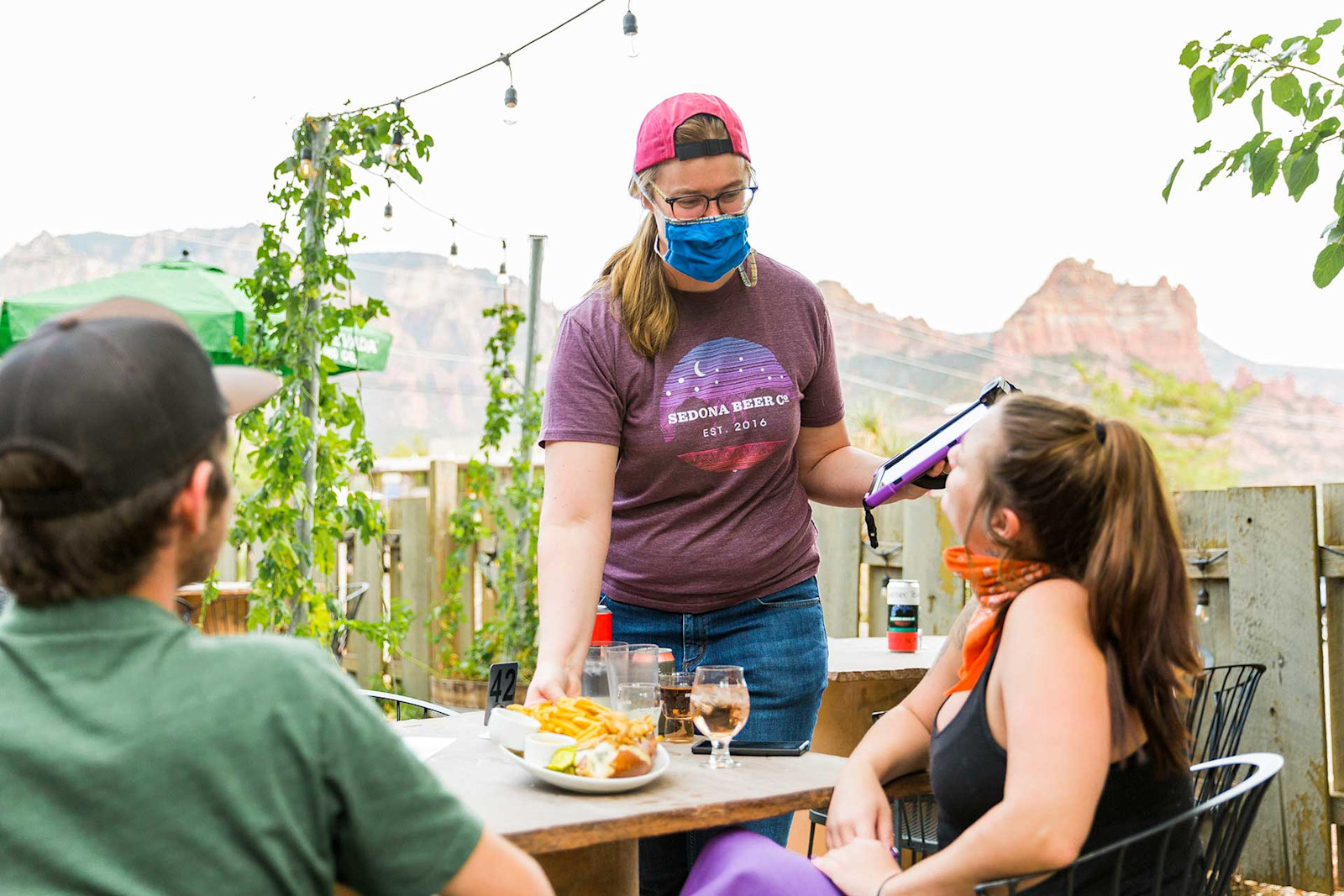 Beyond Transactions: 25% Higher Tabs with a Guest-Centric POS Primary Image