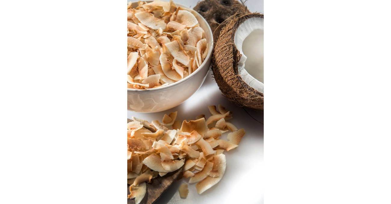 9-Toasted-Coconut-Chips-Bowl-and-Coconut1