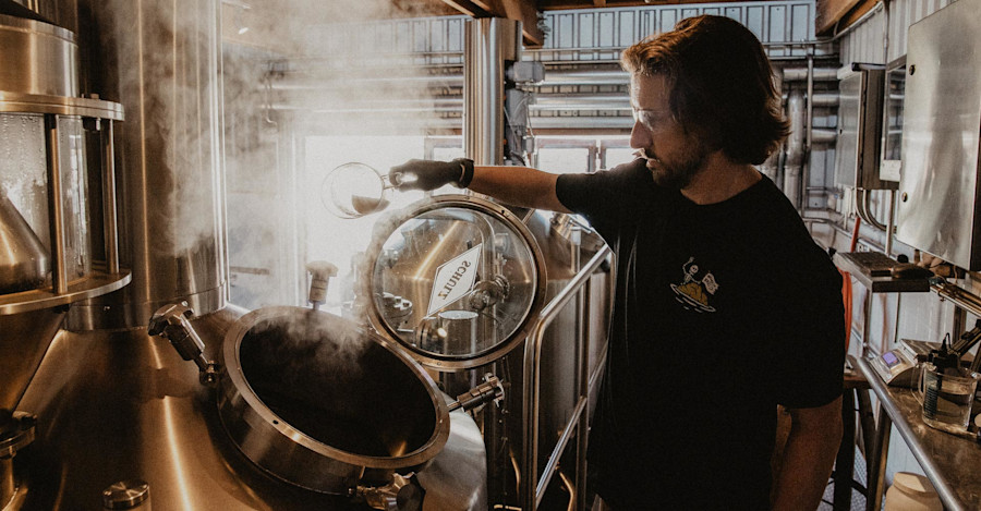 Podcast Episode 203: Sam Tierney of Firestone Walker Takes the Dynamic Approach to Flavor Image