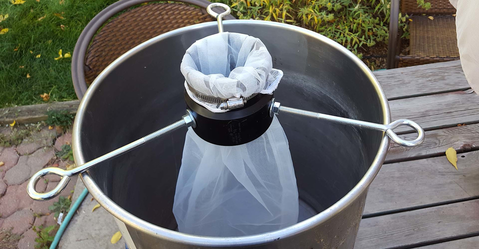 DIY: Hop Spider Primary Image