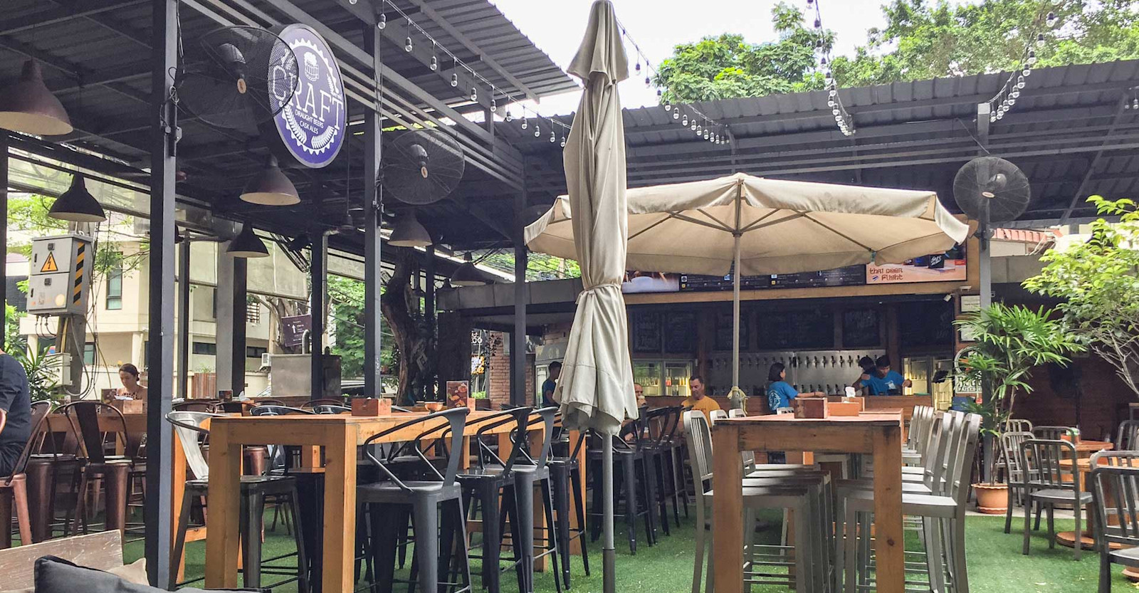 Love Handles: CRAFT Primary Image