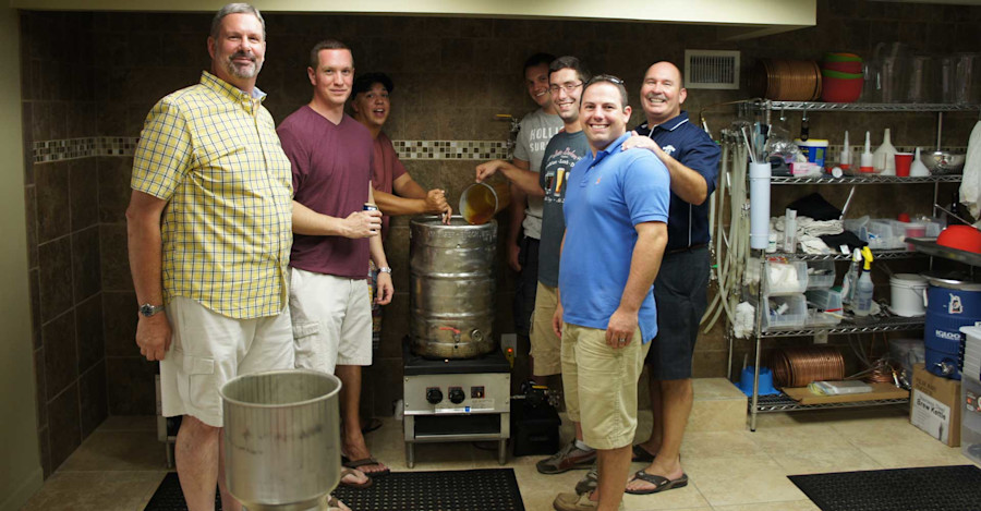 Five Reasons to Try Brew-on-Premise Brewing Image