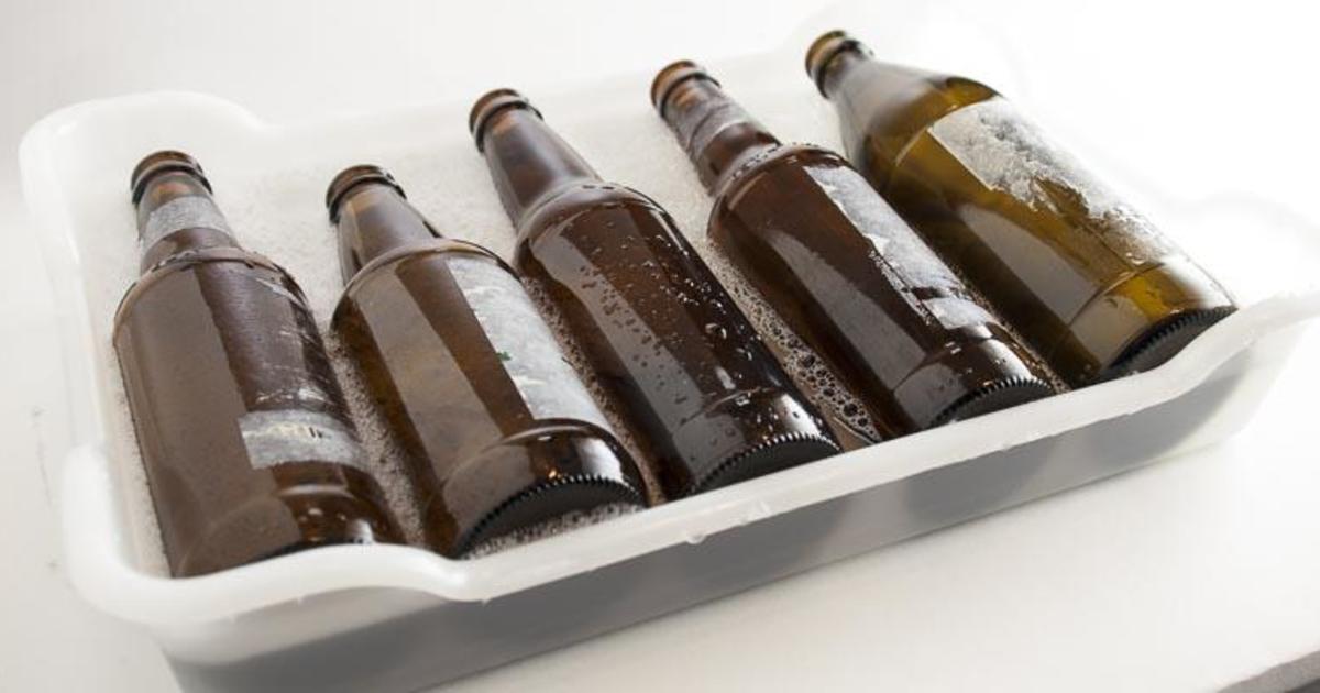 How to Remove Beer Labels | Craft Beer & Brewing