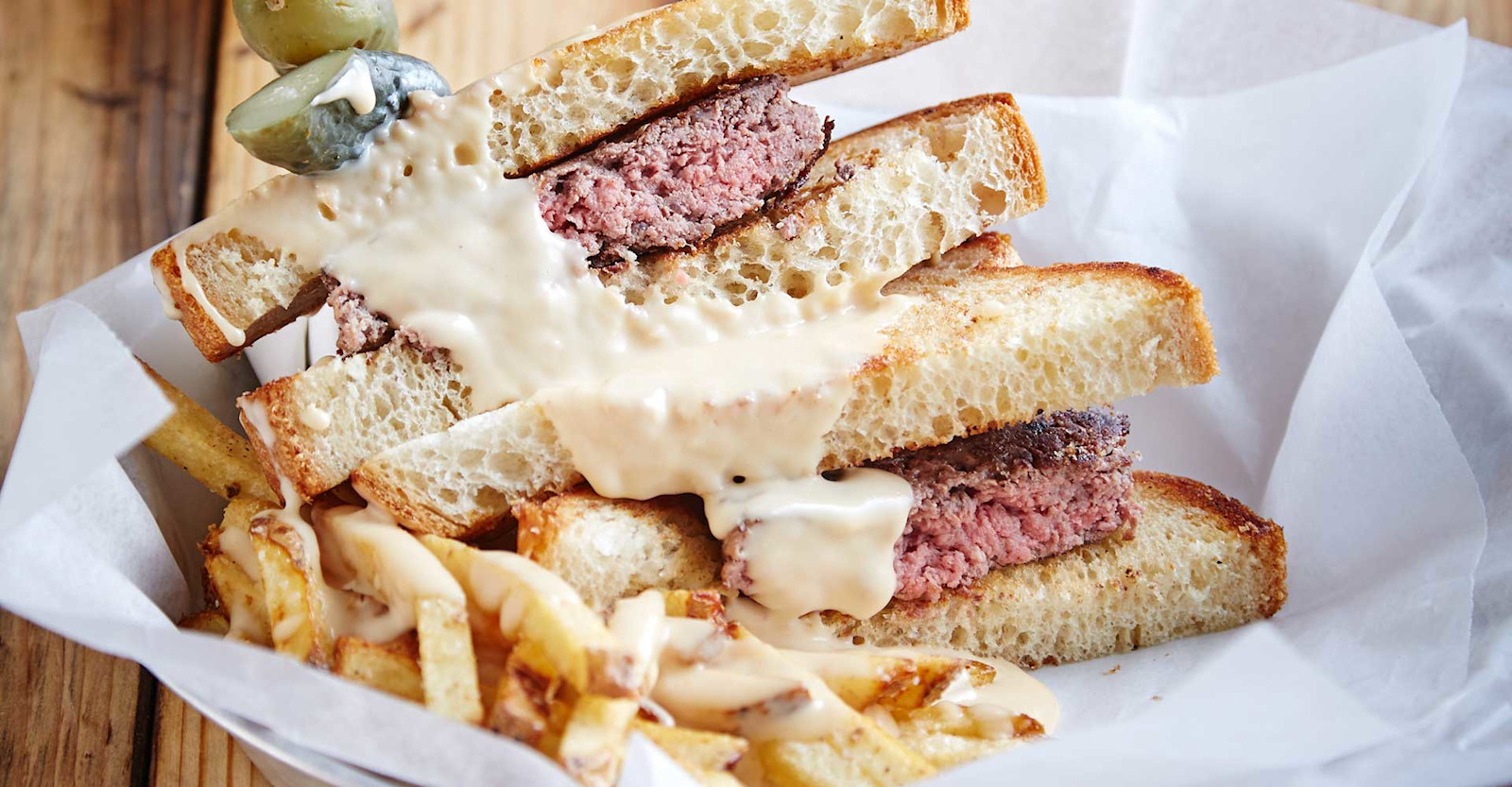 Horseshoe Sandwich Recipe Primary Image