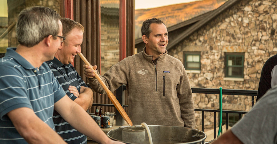 Brewing with Friends Image