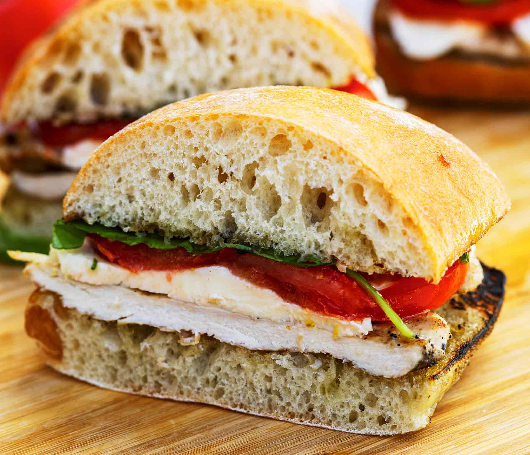 Grilled Chicken Caprese Sandwich Recipe | Kingsford™