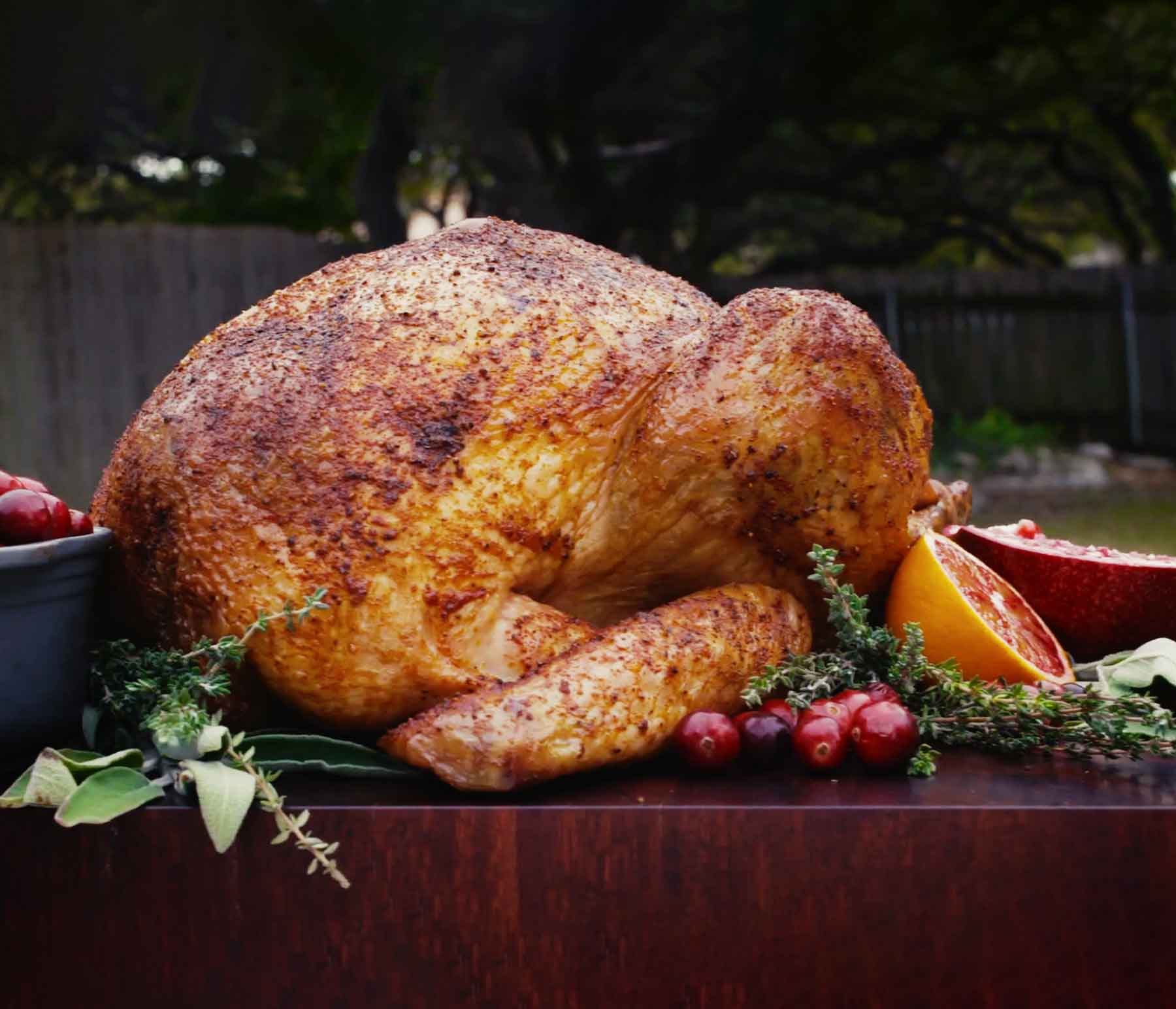 Smoked Whole Turkey Recipe | Kingsford™