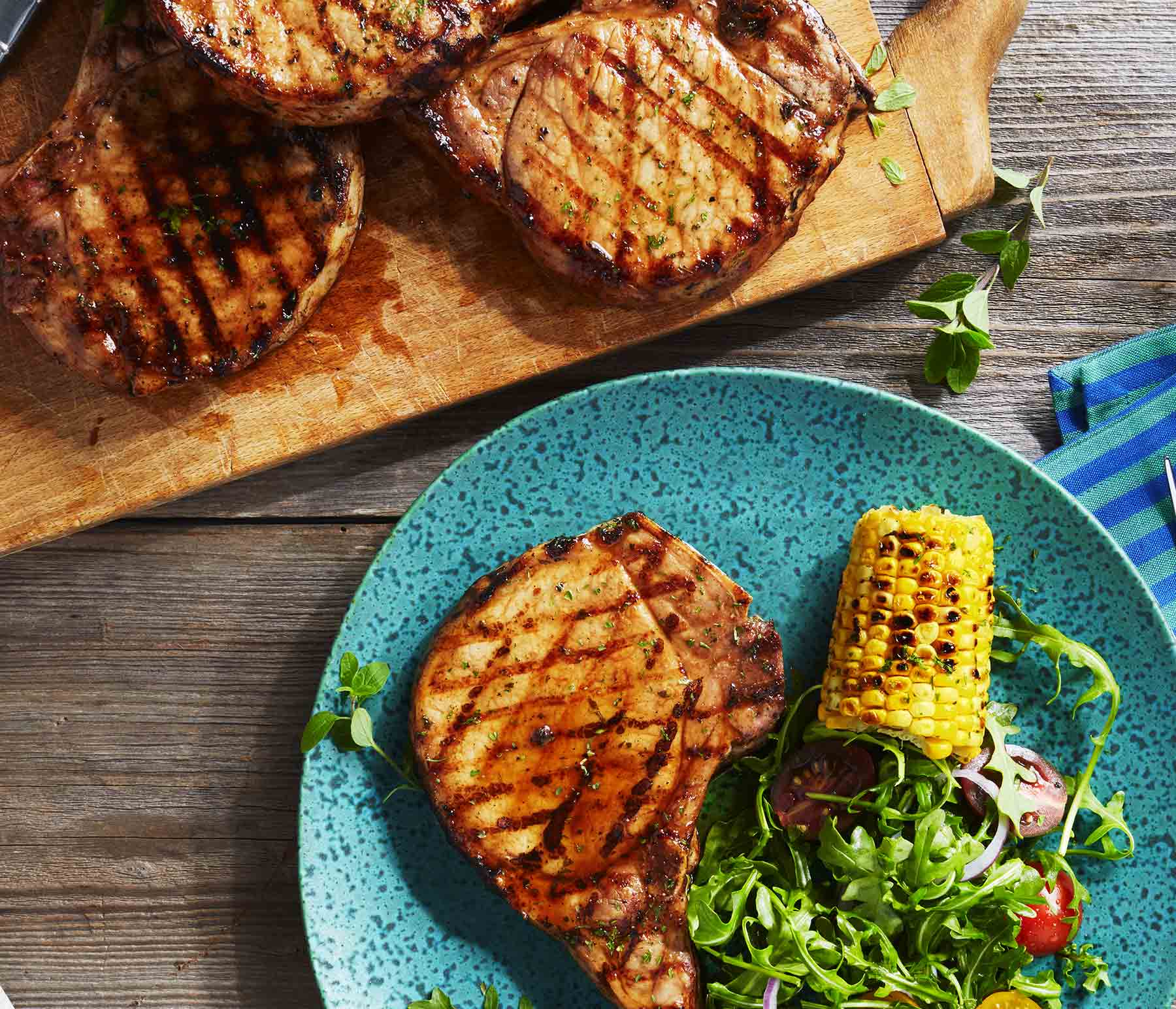 Easy Grilled Maple Ranch Pork Chops Recipe | Kingsford™