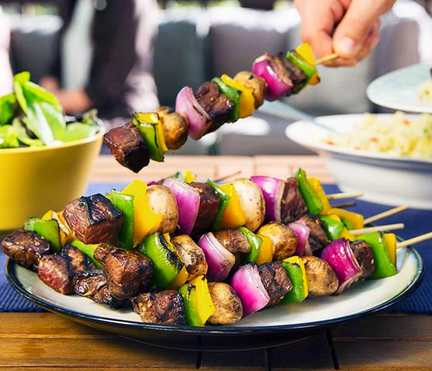 Grilled-Beef-Kabobs-12_cc1_00000000_desktop2x.jpg