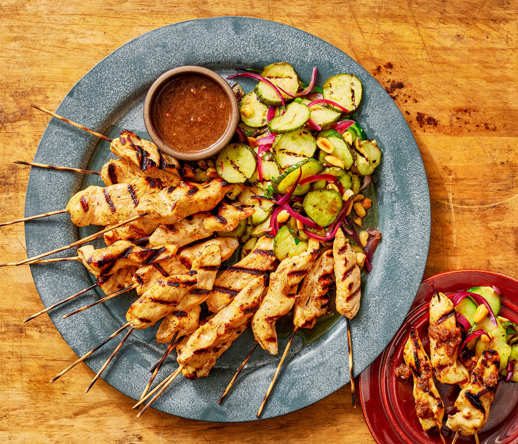 Grilled Chicken Satay Skewers with Peanut Sauce Recipe | Kingsford™