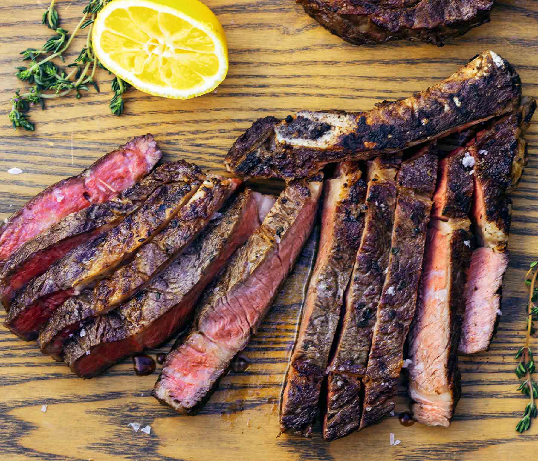 Steak Florentine with Kingsford™ Signature Flavors Recipe | Kingsford™