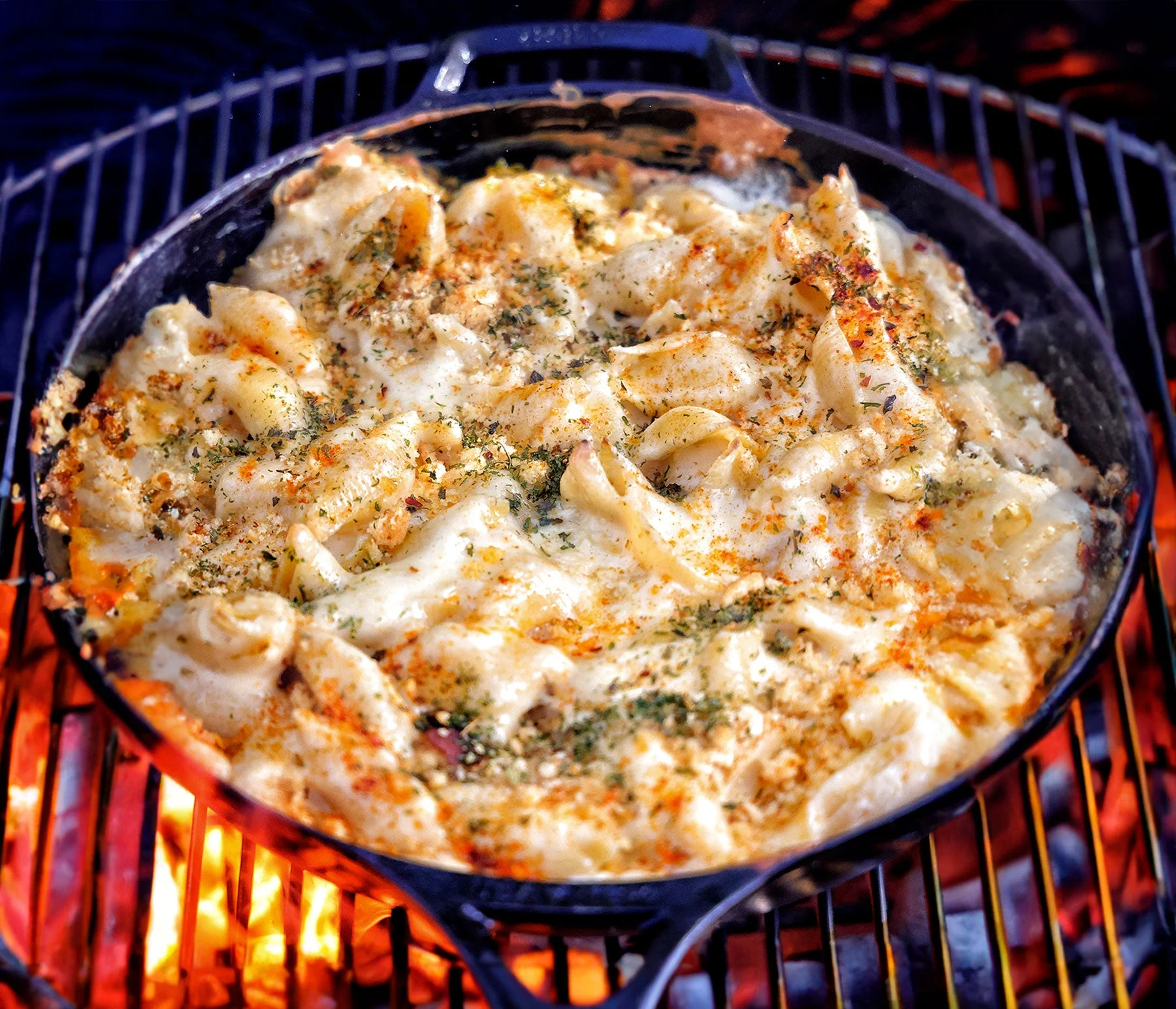 Smoked-5-Cheeses-Mac-Cheese_i02_1800x1544.jpg