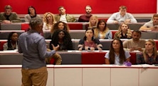 6 جامعات تقدّم برامج تمهيديّة في تخصّصات مختلفة تؤهّلك للدراسة في الخارج