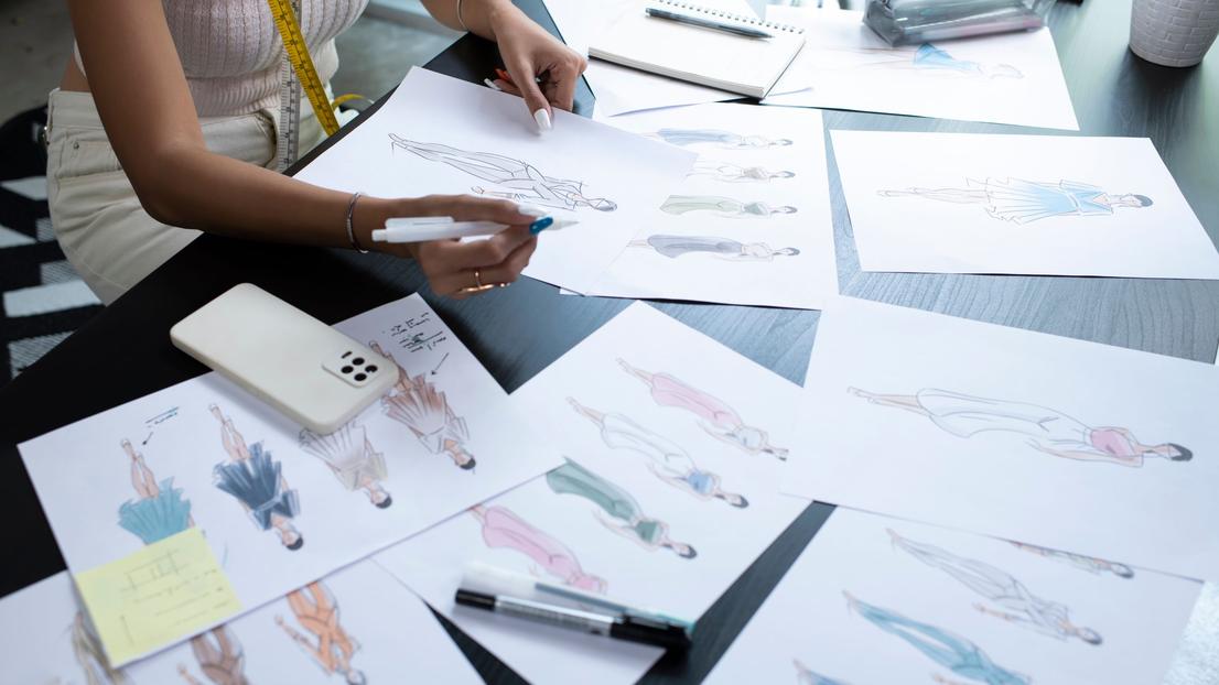 How to become a fashion designer