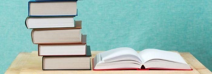 BIAYA BUKU KULIAH DI LUAR NEGERI - Hotcourses indonesia