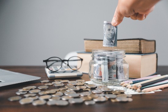  كيف توفر المال أثناء الدراسة 