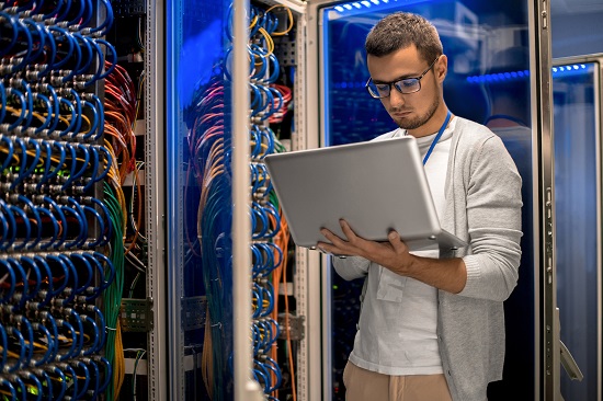 قائمة أفضل الجامعات لدراسة الذكاء الاصطناعي