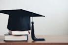 ما هي خطوات كتابة الأطروحة الأكاديمية؟