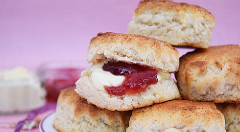 Scones, Cemilan Khas Inggris yang Dinikmati Saat Tea Time