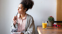 Things to Consider When Applying for a Postgraduate Degree 