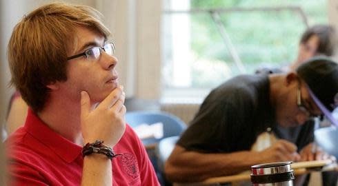 How Students Study The Least & Score The Highest!