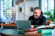 2025’in En İyi 15 Online CV Hazırlama Sitesi