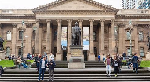 Where do Indian students study business and management in Australia