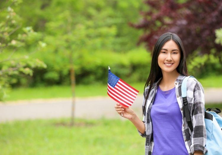Program CCIP di Amerika Serikat bertujuan untuk membangun keterampilan teknis, mengasah kemampuan kepemimpinan, dan memperlancar kefasihan bahasa Inggris para pesertanya - Hotcourses Indonesia