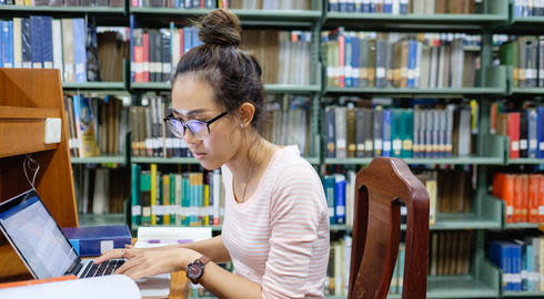 How to write a good admission essay?