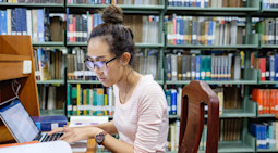How to write a good admission essay?