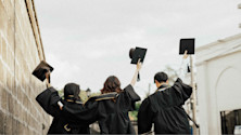 How to Transfer from Community College to University Abroad