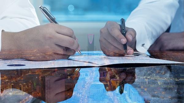 التقديم لمنحة السعودية للفنون